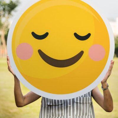 Should You Use Emojis And Symbols In Marketing?