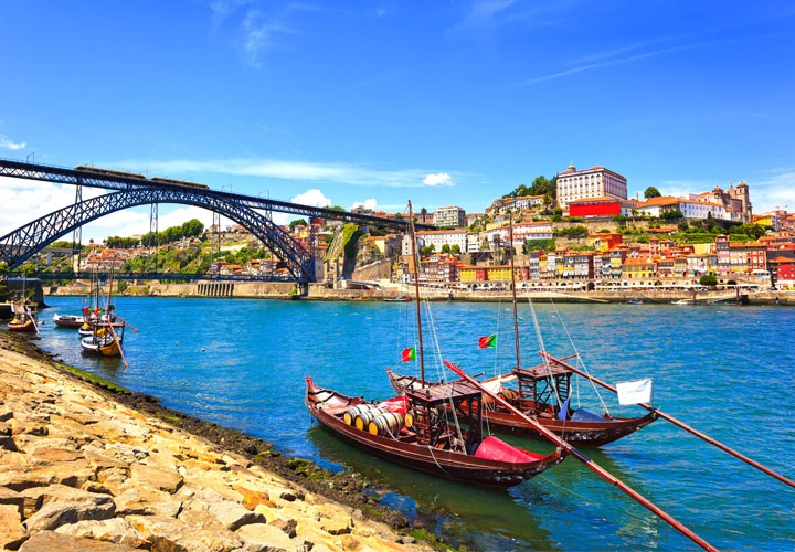 paddle boarding in Portugal 